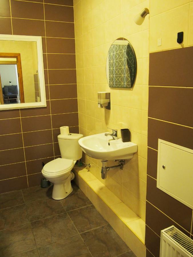 Dolphin Apartment Odesa Exterior foto
